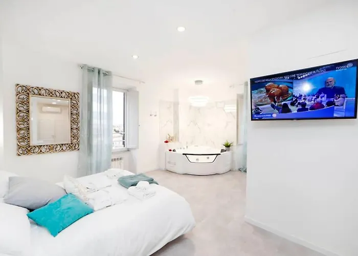 White Panoramic Jacuzzi Trastevere Apartamento *